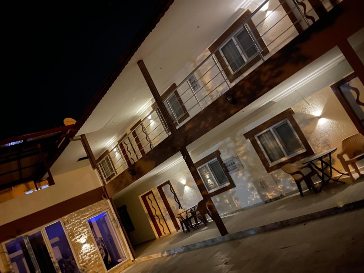 Hotel Sirius